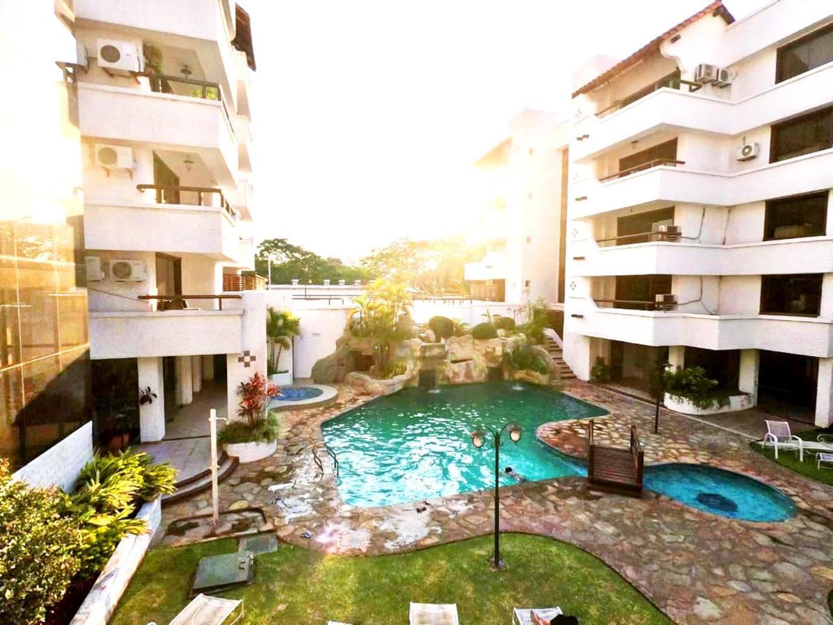 Suites Casa BlancA+ Santa Cruz de La Sierra Exterior foto